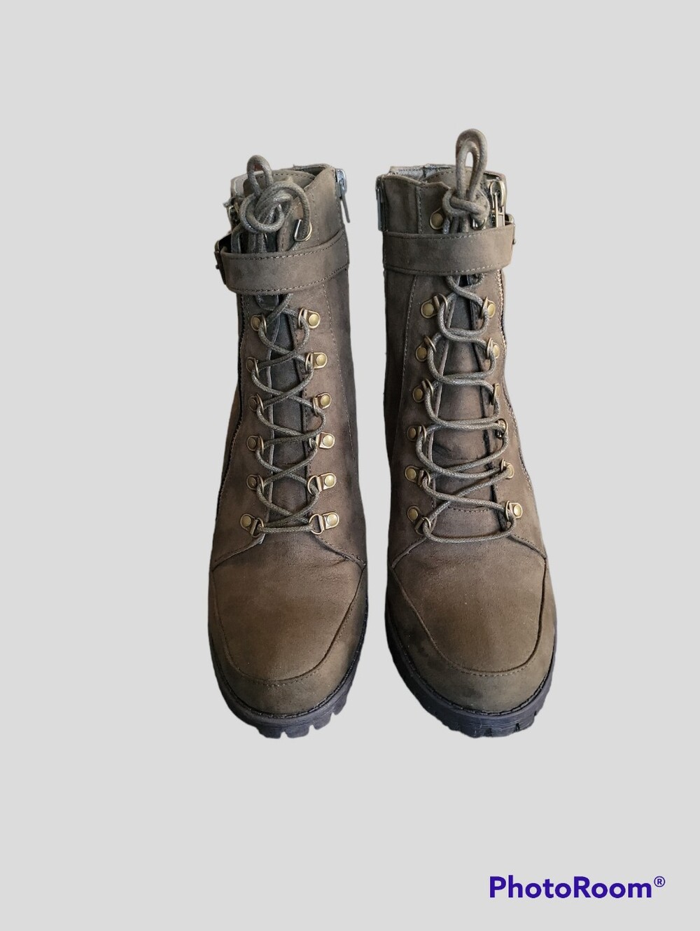 Women’s Lace-Up Combat Boots in Brownish/greenish